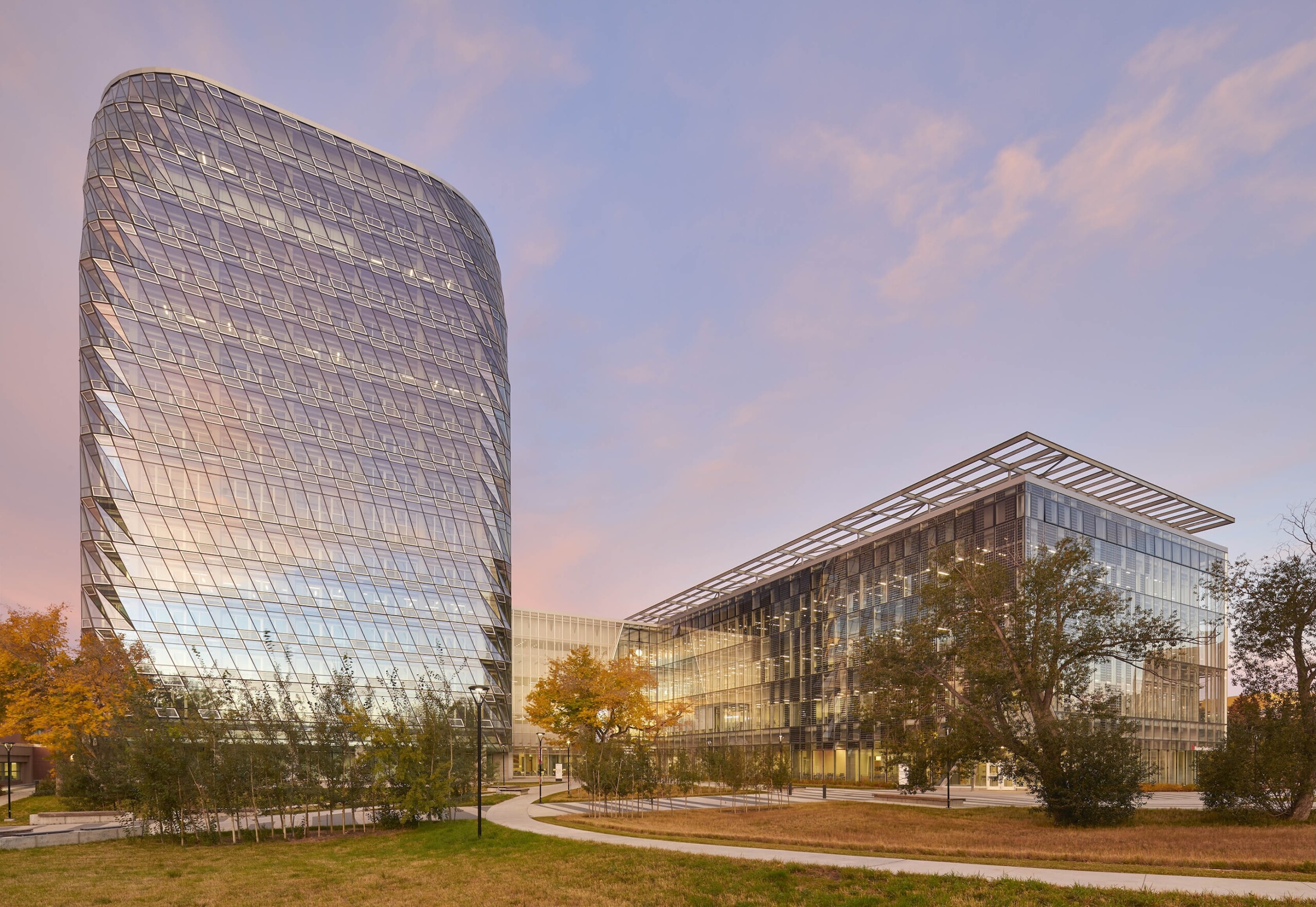 DIALOG-UNIV-OF-CALGARY-MACKIMMIE-COMPLEX-03-CROP